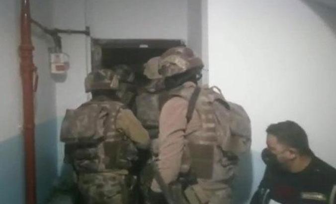 'Çingene' ve 'Meks' gruplarına operasyon