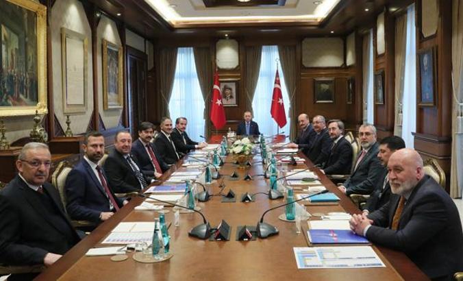 Cumhurbaşkanı Erdoğan, Bakan Bilgin ve Memur-Sen Başkanı Yalçın’ı kabul etti