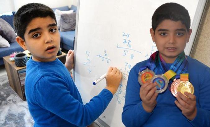 8 yaşındaki Ezel Ali'nin uluslararası matematik başarısı