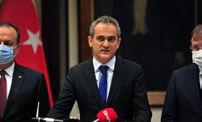 Bakan Özer: Birinci dönem ara tatilinde öğretmenlerimiz idari izinli olacak