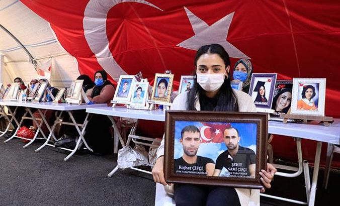 Ağabeyi için nöbet tutan Rojbin: Eylemi kararlılıkla sürdüreceğiz