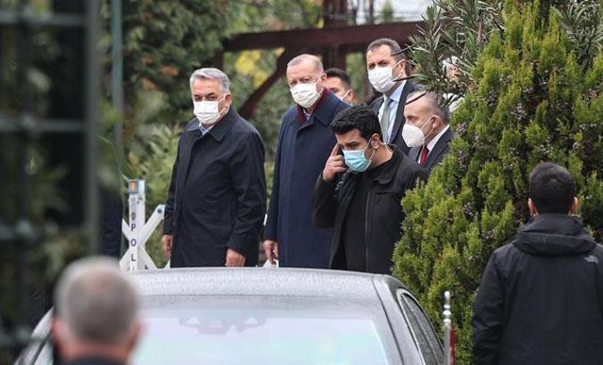 Cumhurbaşkanı Erdoğan cuma namazını Hz. Ali Camii'nde kıldı