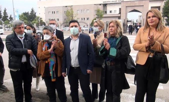 Muayene tartışmasında dava açılan doktor: Meslek onurumun çiğnenmesine izin vermeyeceğim