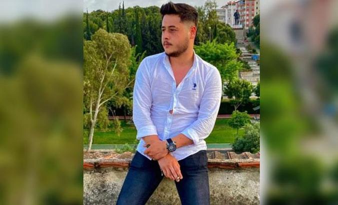 Kız arkadaşa laf atma kavgasında bıçaklanarak öldürüldü