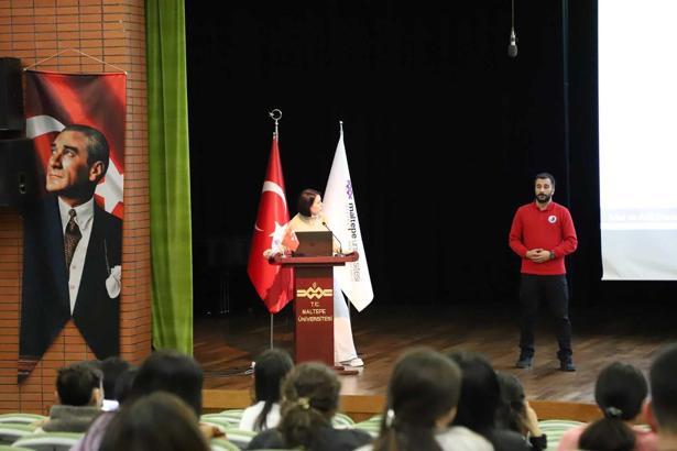 Kartal Belediyesi’nden Kazakistanlı öğrencilere ‘Afet Bilinçlendirme Eğitimi’