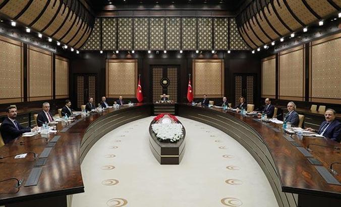 Erdoğan'dan Cumhurbaşkanlığı Politika Kurulu başkan vekilleri ile toplantı
