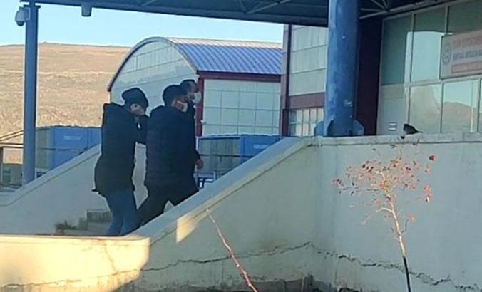 Kars'ta FETÖ'nün askeri yapılanmasına operasyon: 4 gözaltı kararı