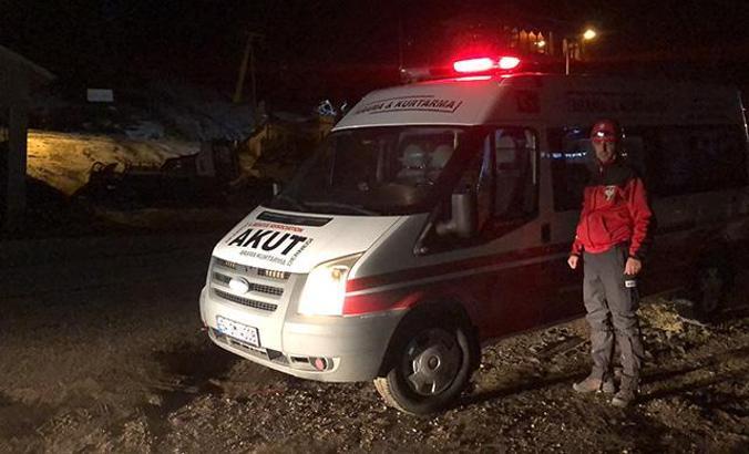 Uludağ'da mahsur kalan 3 kişi için arama kurtarma çalışması başlatıldı