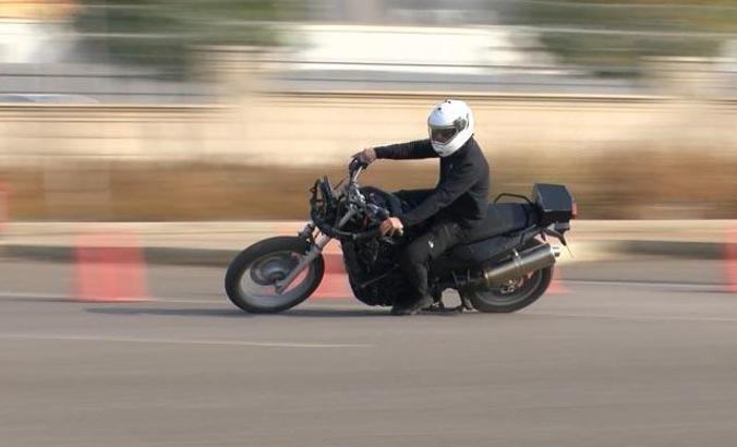 Motosikletli Yunus polislerinin zorlu eğitimini DHA görüntüledi