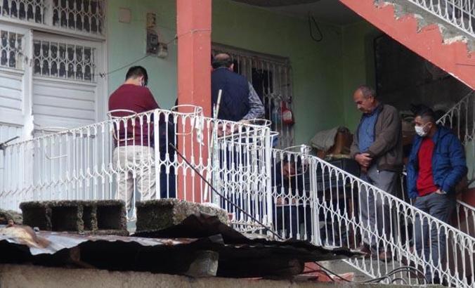 Yakınlarının ulaşamadığı çift, evlerinde ölü bulundu