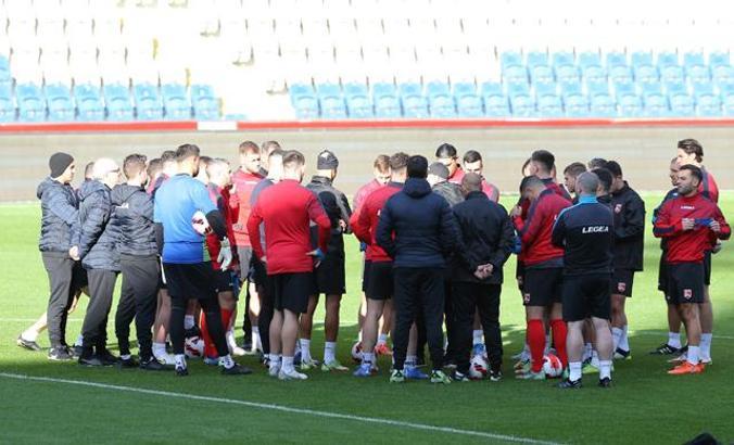 Cebelitarık Milli Futbol Takımı hazırlıklarını tamamladı