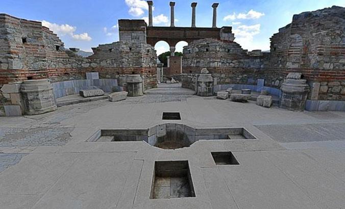 İzmir'de arkeolojik kazı alanına DNA laboratuvarı kuruldu