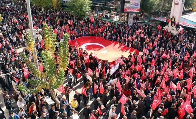 Bingöl’de 'Şehide Saygı' mitingi