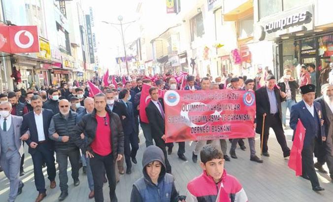 Ardahan, Ağrı ve Muş'ta Lütfü Türkkan’a küfür tepkisi