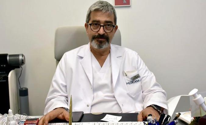 Prof. Dr. Serhan Sakarya'dan evcil hayvan sahiplerine 'yakın temas' uyarısı