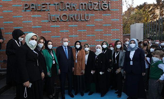 Cumhurbaşkanı Erdoğan Palet Türk Müziği İlkokulu'nun açılışını yaptı