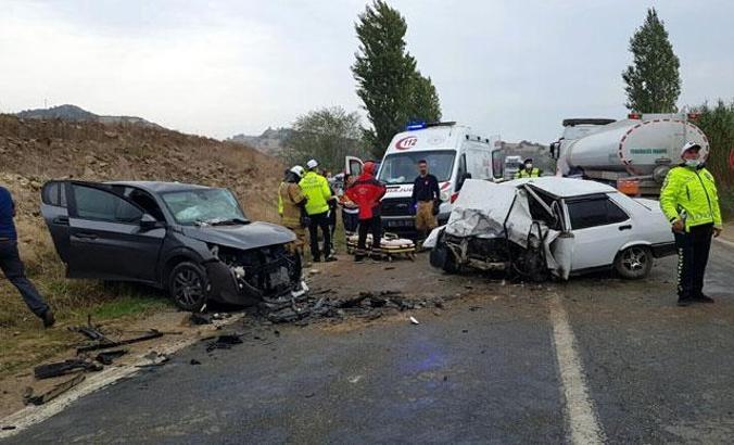 Kazada ölen aynı aileden 3 kişi, hasta ziyaretinden dönüyormuş