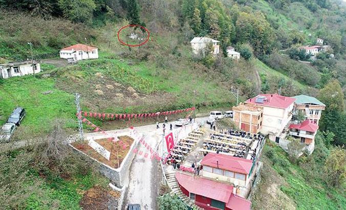 Görünmeyen şehit mezarı için 100 metre yakınına anıt dikildi