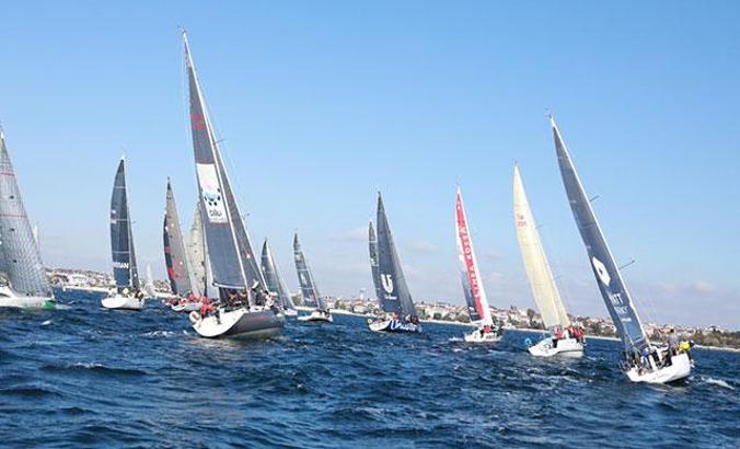 Cumhurbaşkanlığı Uluslararası Yat Yarışı'nın İstanbul etabında Mavi Vatan Kupası'nın kazananları belli oldu