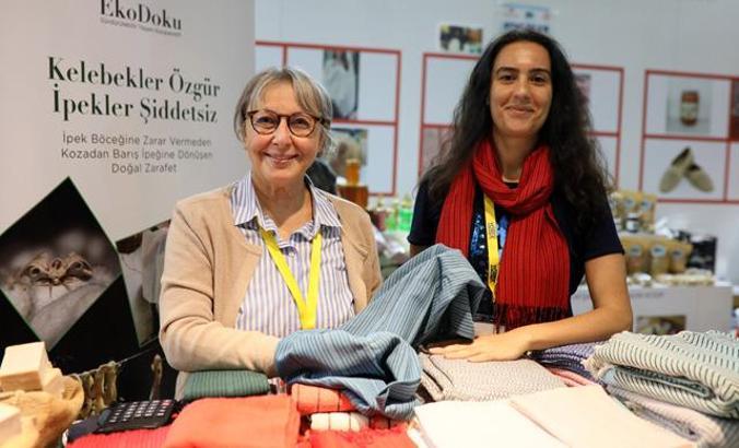 İpek böceğini öldürmeden üretilen kumaşlar dünya pazarında