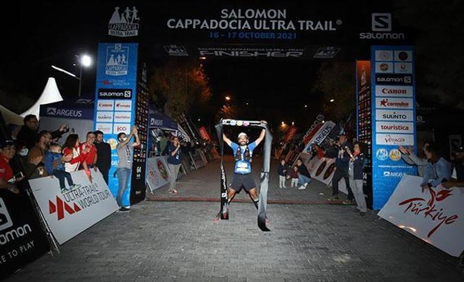 Salomon Cappadocia Ultra-Trail'de 119 km'lik parkuru Diego Pazos kazandı
