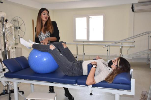 İdrar kaçırma sorununa pelvik taban egzersiziyle tedavi