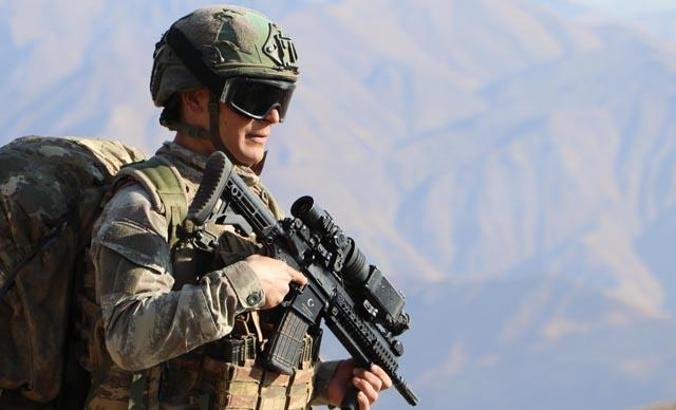 'Hudut Kartalları' sınırı yerli ve milli silahlarla koruyor