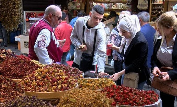 Soğuk algınlığı şikayeti arttı, aktarlara akın var
