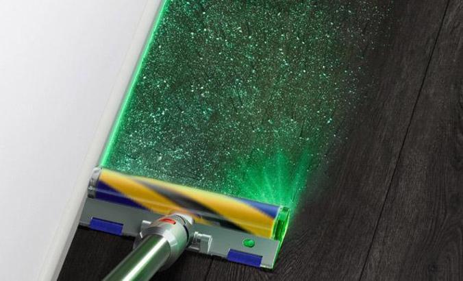 Dyson'ın lazer teknolojisine sahip yeni kablosuz süpürgeleri tanıtıldı
