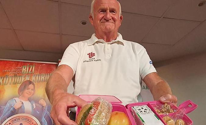 Türk Böbrek Vakfı'ndan okul kantini uyarısı