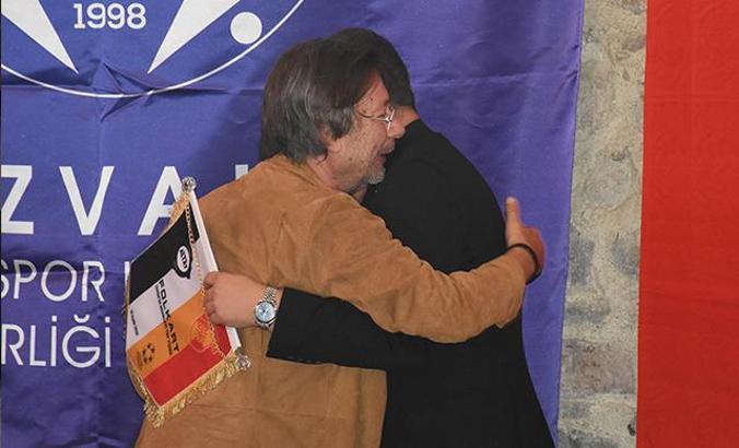 İzmir'de derbi öncesi büyük buluÅŸma