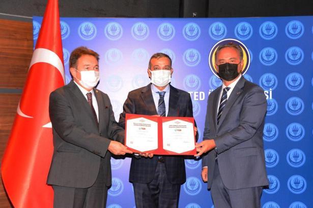 TED Üniversitesi ‘Küresel Salgın Bağlamında Güvenli Kampüs’ belgesini aldı