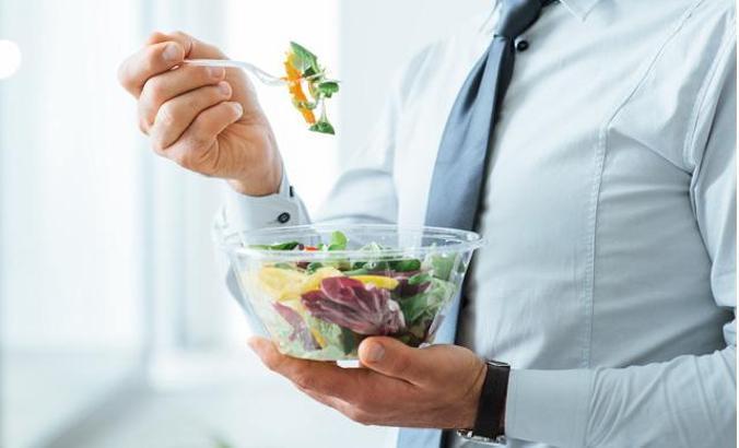 Pandemide her 5 kişiden 3'ü kilo aldı; şirketler kalori hesabı yapıyor