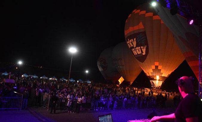 Ürgüp'te 49'uncu 'Bağ Bozumu ve Balon Festivali' başladı