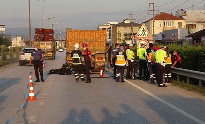 Mutlulukları 3 saat süren çift, yüzük almaya gidiyordu