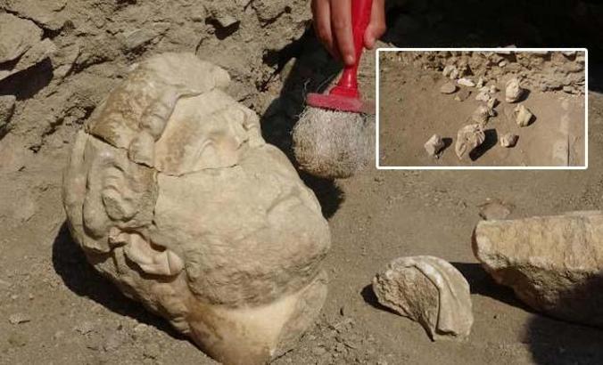 Aydın'da Roma İmparatoru Hadrianus'un heykelinin parçaları bulundu