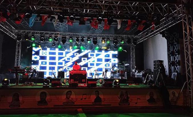 ‘Yazfest’ Derya Uluğ ile başladı