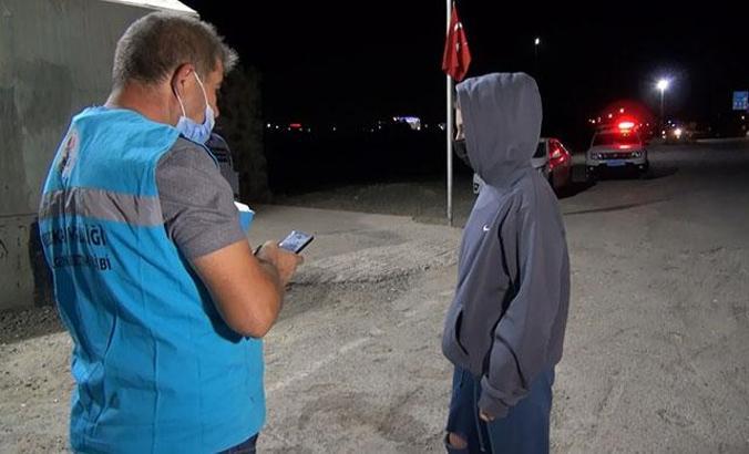 Arkadaşının HES kodu ile bilet alan temaslı yolcu, denetimde yakalandı