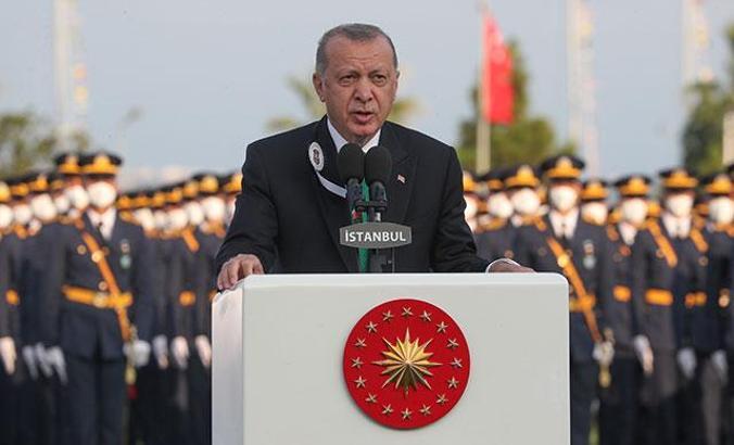 Cumhurbaşkanı Erdoğan MSÜ Deniz ve Hava Harp Okulu diploma törenine katıldı