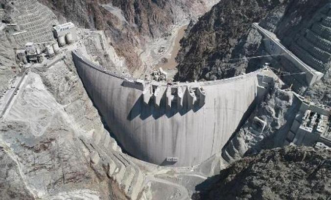 Türkiye'nin en yüksek barajı tamamlandı