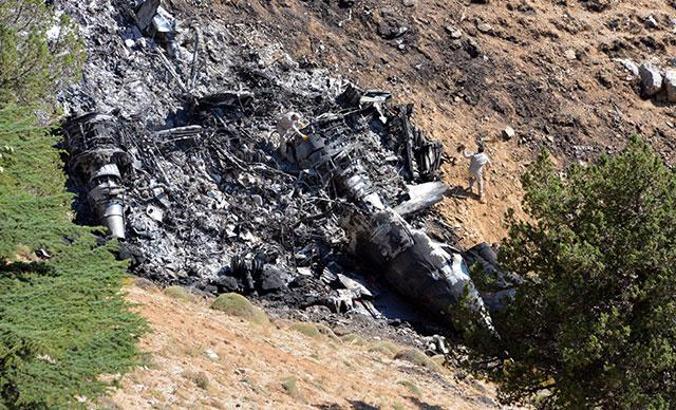 Kahramanmaraş'ta düşen yangın söndürme uçağının enkazı gömüldü