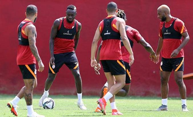 Galatasaray’ın Giresunspor maçı kamp kadrosu belli oldu