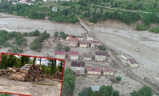 Selin vurduğu Ayancık’ta tomruklar dereyi tıkadı, 35 yıllık afet evleri yıkıldı