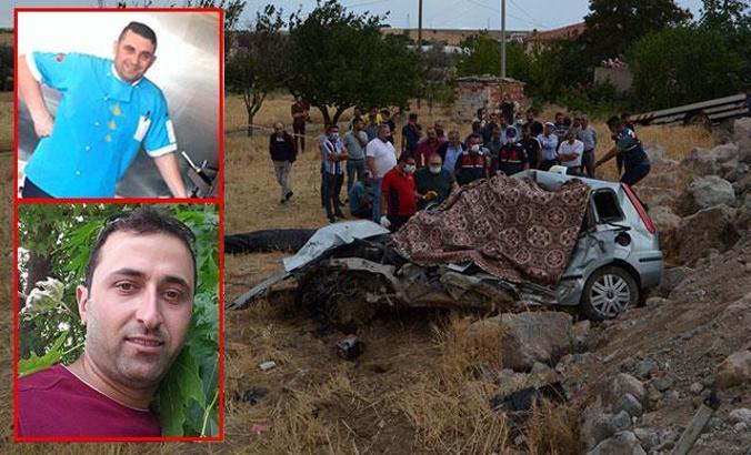 Fransa'dan kardeşinin düğünü için geldi, ağabeyi ile kazada öldü