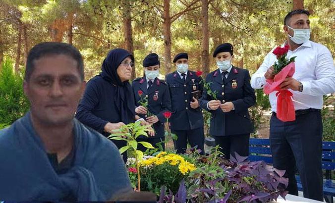 Eren Bülbül ile birlikte şehit olan Astsubay Ferhat Gedik mezarı başında anıldı
