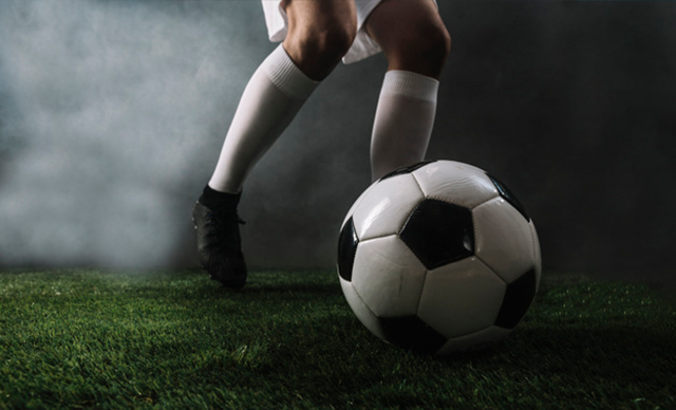 Futbol kulüpleri yerli ve yabancı oyuncularla kadrolarını güçlendirdi