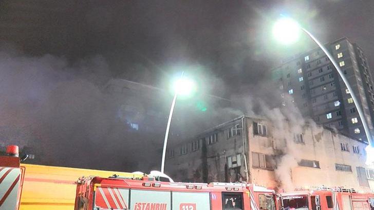 Sultangazi'de iplik fabrikasında yangın