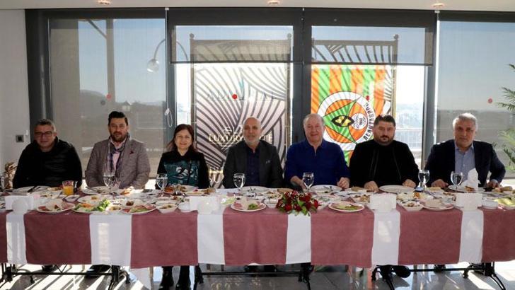 Çavuşoğlu: Avrupa kupasında oynamayı biz de çok istiyoruz