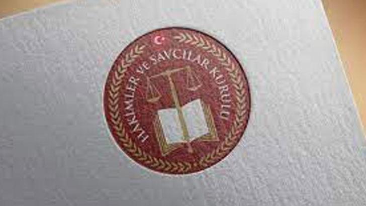 HSK, firari iş insanı ile fotoğrafı çıkan hakimi komisyon başkanlığı görevinden aldı