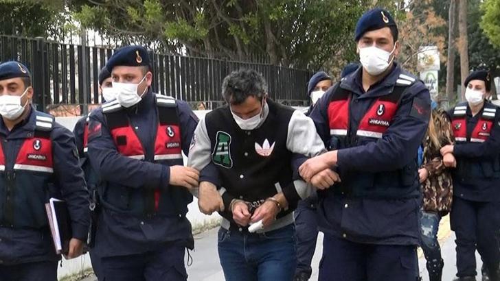 Arkadaşını 3'lü ilişkide sert davrandığı için öldürmüş